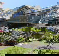 Tree Tops Bed and Breakfast Jervis Bay - Dalby Accommodation