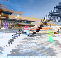 Valhalla Perisher - Dalby Accommodation