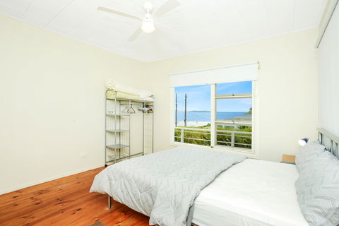 19 Investigator Crescent, Encounter Bay - Dalby Accommodation 3