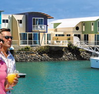 Absolute Waterfront Villa - Dalby Accommodation
