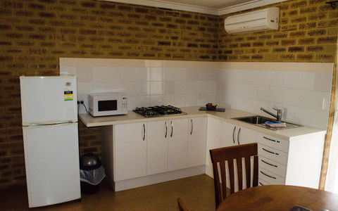 Acclaim Swan Valley Tourist Park - Dalby Accommodation 6