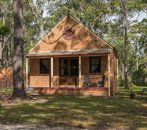 Bay And Bush Cottages -Jervis Bay - Dalby Accommodation 3