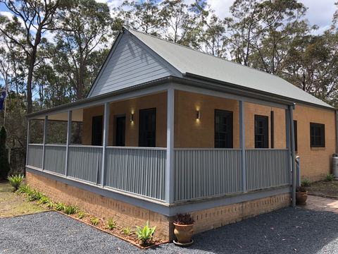 Bay And Bush Cottages -Jervis Bay - Dalby Accommodation 8