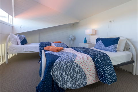 Bay Room Getaway - Dalby Accommodation 4