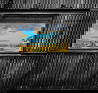 DCs Madra - Dalby Accommodation