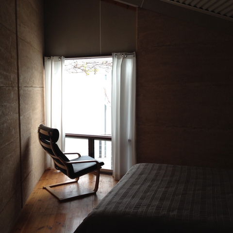 Doi's Ocean Front Apartment - Dalby Accommodation 2