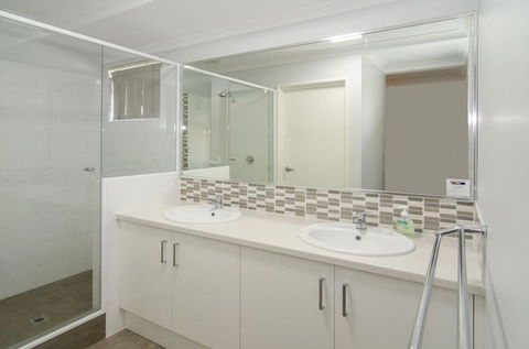 Fairway Isle - Dalby Accommodation 7