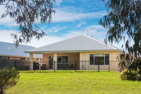 Fairway Isle - Dalby Accommodation 9