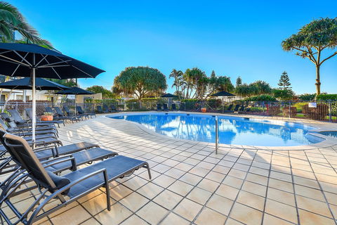 Golden Riviera Beach Resort - Dalby Accommodation 1