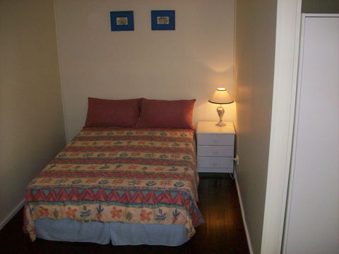 Goughs Bay Holiday Cottages - Dalby Accommodation 3