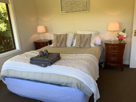 Hahndorf Luxury Lodge - Dalby Accommodation 1
