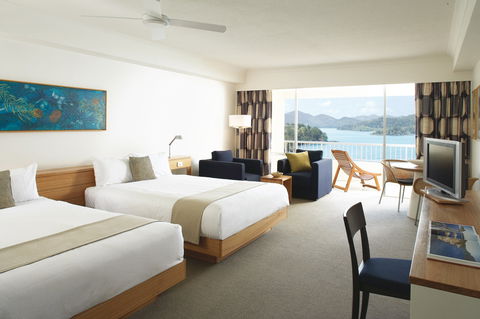 Hamilton Island Reef View Hotel - Dalby Accommodation 2