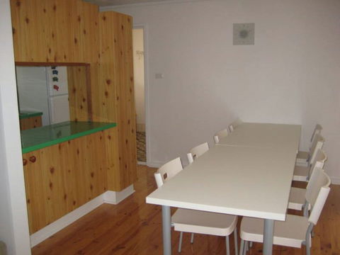Hardwicke Beach House - Dalby Accommodation 4