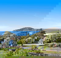 Highview - Panormaic Views Across Encounter Bay - Dalby Accommodation