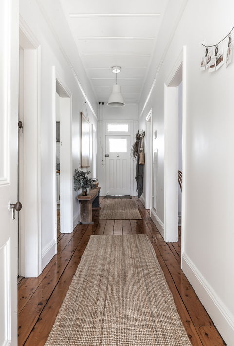 Hold Cottage - Dalby Accommodation 0