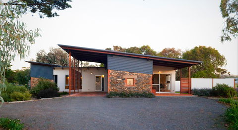 Jimmy Smith's Dairy - Dalby Accommodation 0