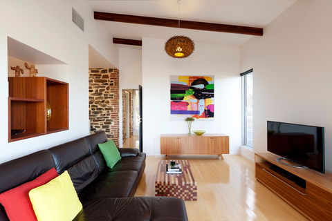 Jimmy Smith's Dairy - Dalby Accommodation 6