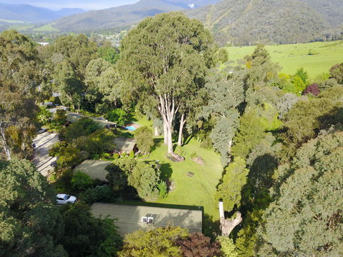Kiewa Country Cottages - Dalby Accommodation 0