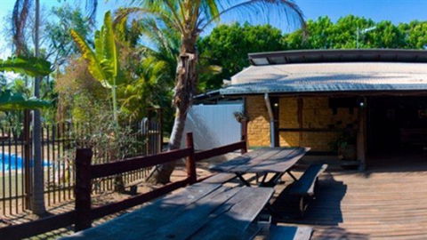 Lazy Lizard Caravan Park - Dalby Accommodation 0