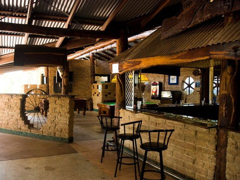 Lazy Lizard Caravan Park - Dalby Accommodation 1