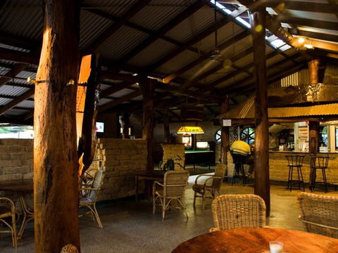 Lazy Lizard Caravan Park - Dalby Accommodation 2