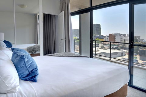 Mantra Wollongong - Dalby Accommodation 1