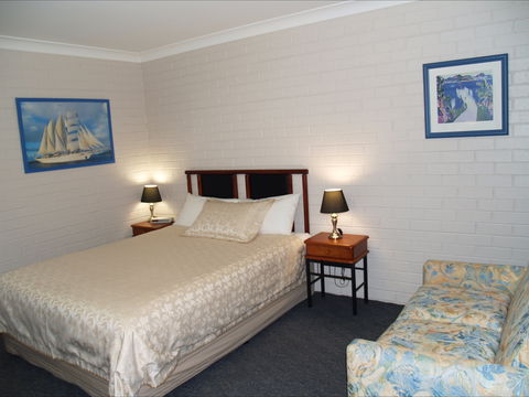 Pigeon House Motor Inn Ulladulla - Dalby Accommodation 4