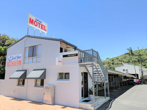 Sail Inn - Yeppoon - Dalby Accommodation 1