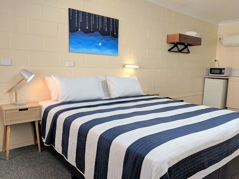 Sail Inn - Yeppoon - Dalby Accommodation 4