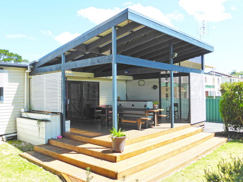 Sandy Shore Hideaway - Dalby Accommodation 0