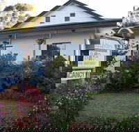 Sanddancers Bed and Breakfast in Jervis Bay - Dalby Accommodation