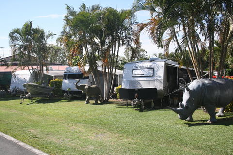Sarina Palms Caravan Village - Dalby Accommodation 2
