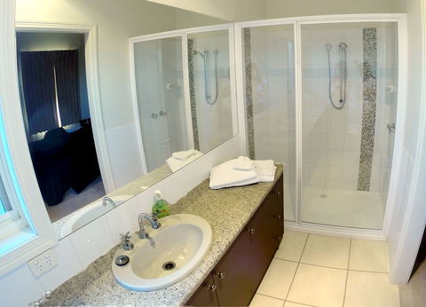 Shamore Apartments - Eleventh Street Mildura - Dalby Accommodation 7