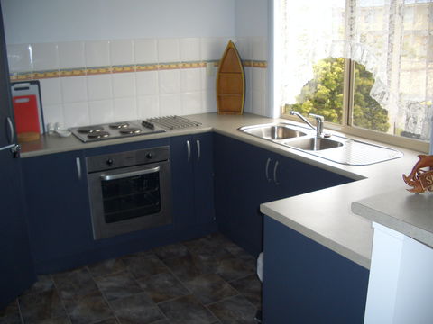 Sittin On The Beach - Dalby Accommodation 2