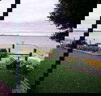 St Helens Beachfront - Dalby Accommodation