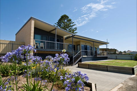 The Rookery At Christmas Cove - Dalby Accommodation 0