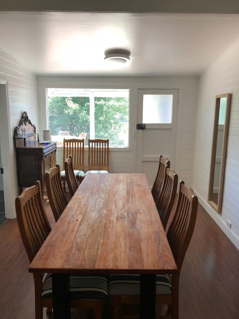 Turalla Truffle Cottage - Dalby Accommodation 2