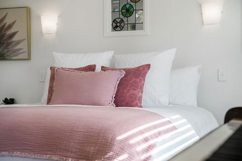 Twin Tallows - Dalby Accommodation 4
