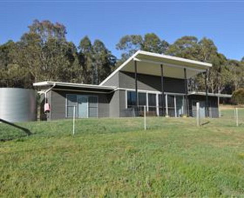 Valle Laguna - Dalby Accommodation 0