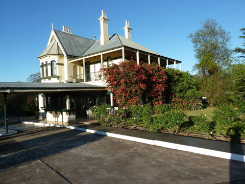 Airlie House Motor Inn - Dalby Accommodation 0
