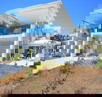 Ayada at Culburra - Dalby Accommodation