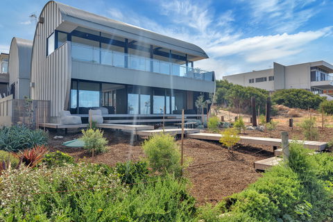 Boomer Paradise - Dalby Accommodation 1