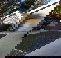 Bridal Falls Cottage - Dalby Accommodation