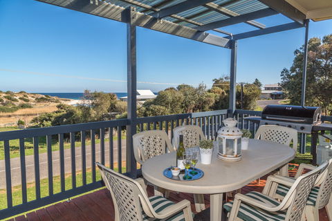 Carrickalinga SeaHaven - Dalby Accommodation 0