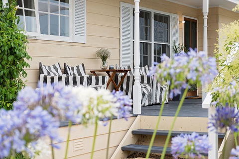 Coastal Cottage - Dalby Accommodation 0