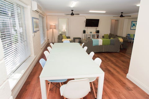 Horseshoe Bay Hideaway - Dalby Accommodation 1