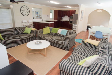 Horseshoe Bay Hideaway - Dalby Accommodation 2