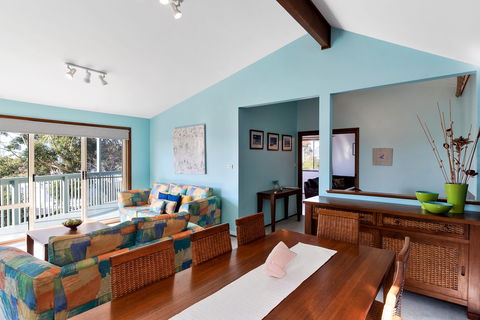 Horizon Views Beach House - Dalby Accommodation 1