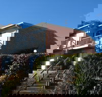 Jindabyne Townhouse - Dalby Accommodation
