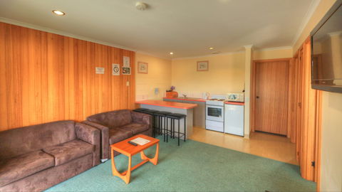 Kermandie Lodge - Dalby Accommodation 1